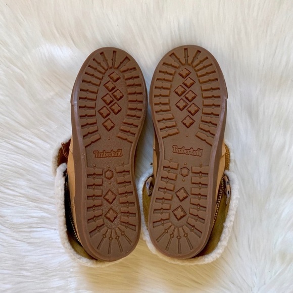 Timberland Wheat Dausette Fleece Fold Down Boots - Picture 8 of 8